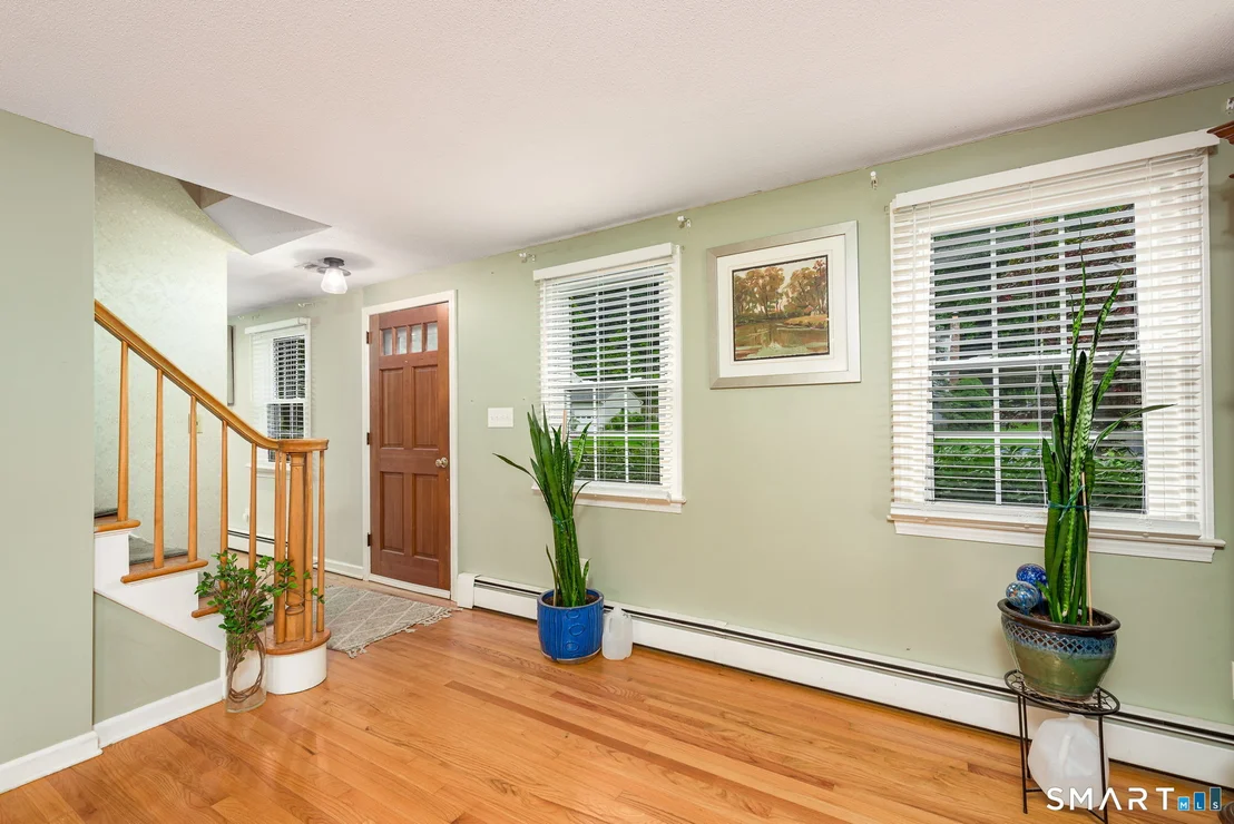 Photo of 17 Pequot Road