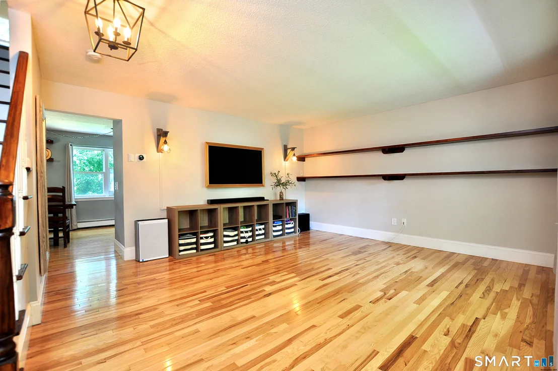 Photo of 11 Spice Bush Lane