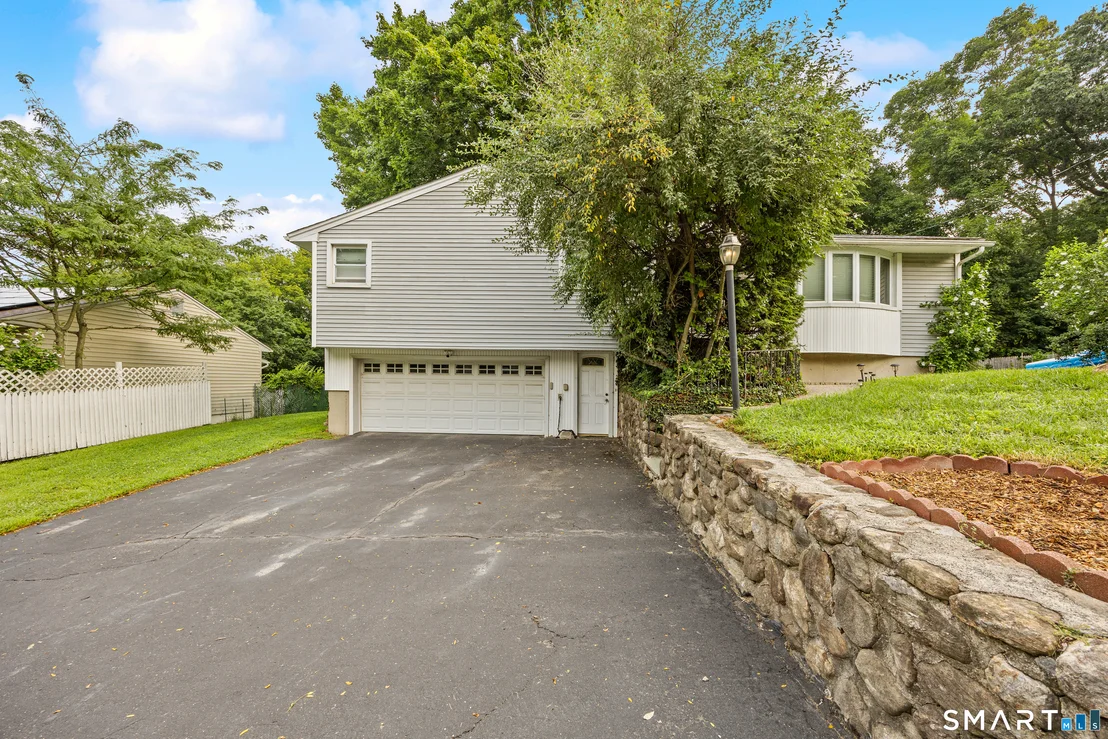 Photo of 123 Windy Drive