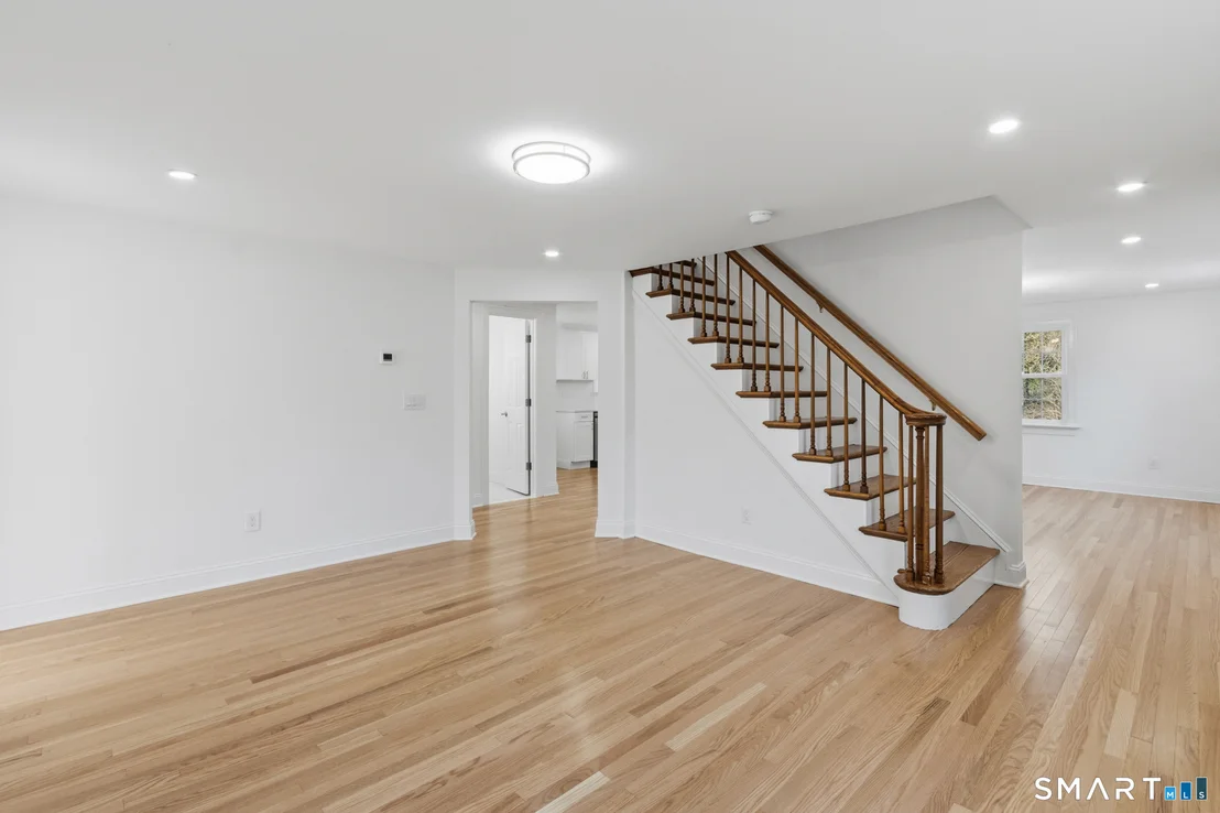 Photo of 395 Cross Hill Road