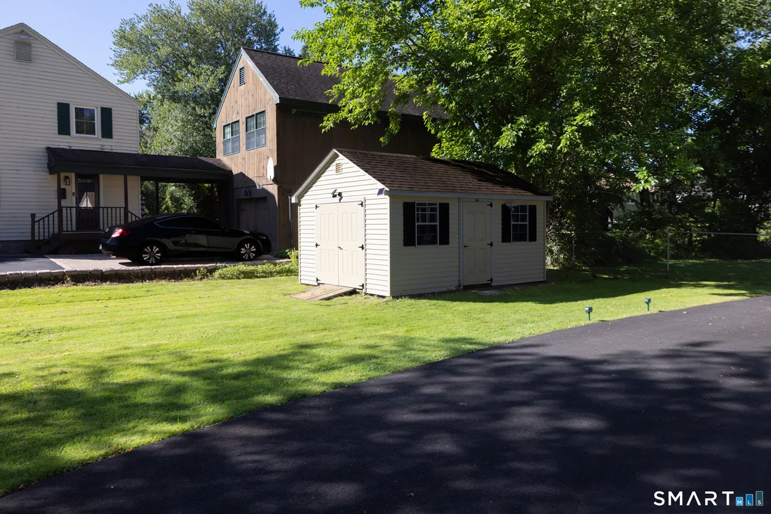 Photo of 302 Brimfield Road