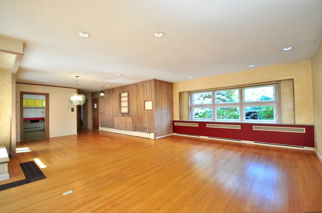 Photo of 15 Harmony Hill Road