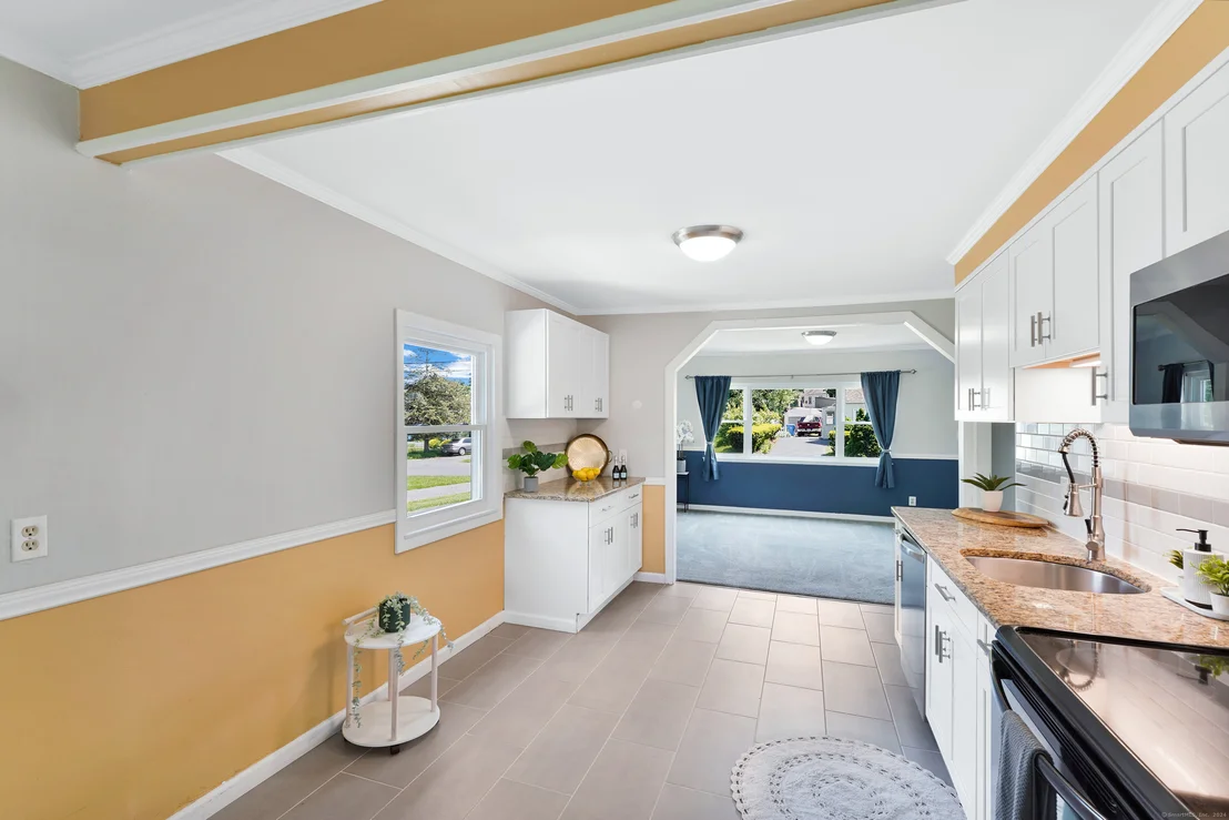 Photo of 77 Ruth Road