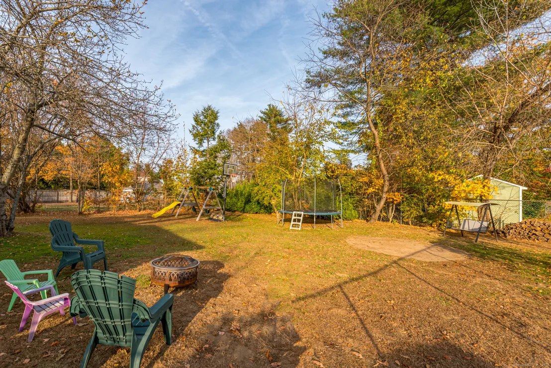 Photo of 7 Ridgefield Road