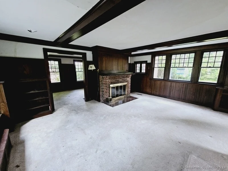 Photo of 151 Cornwall Avenue
