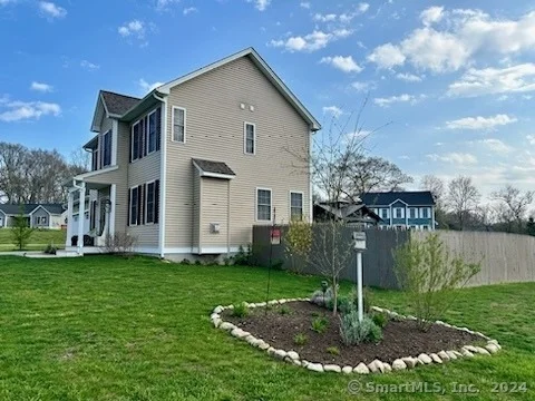 Photo of 5 Quakertown Meadow