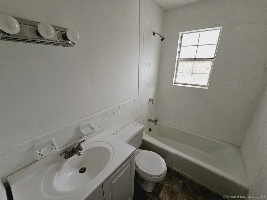 Photo of Unit C at 94 Angel Drive