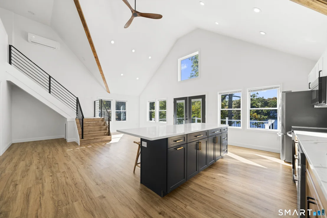 Photo of 7 Amidon Drive