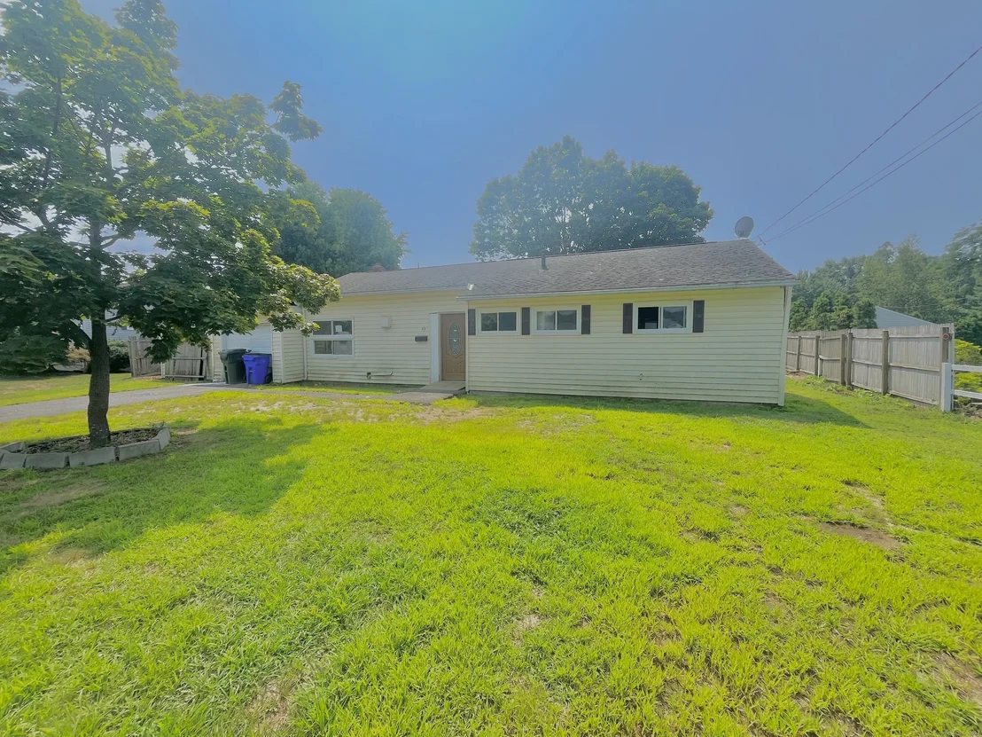 Photo of 73 Greenwood Road