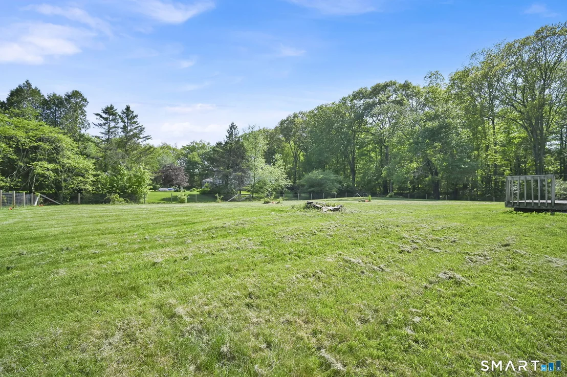 Photo of 127 Lake Road