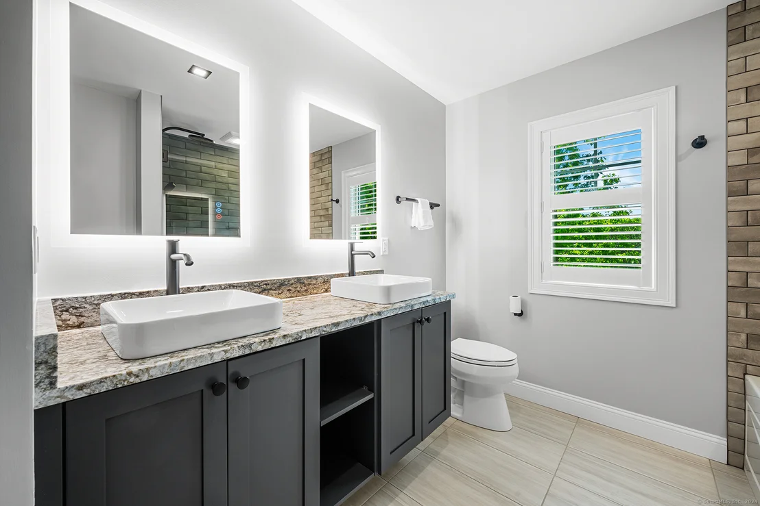 Photo of 4 Avas Way