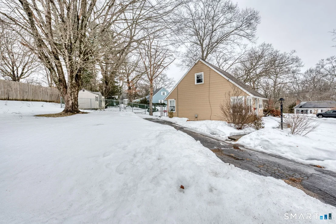 Photo of 69 Lynwood Drive