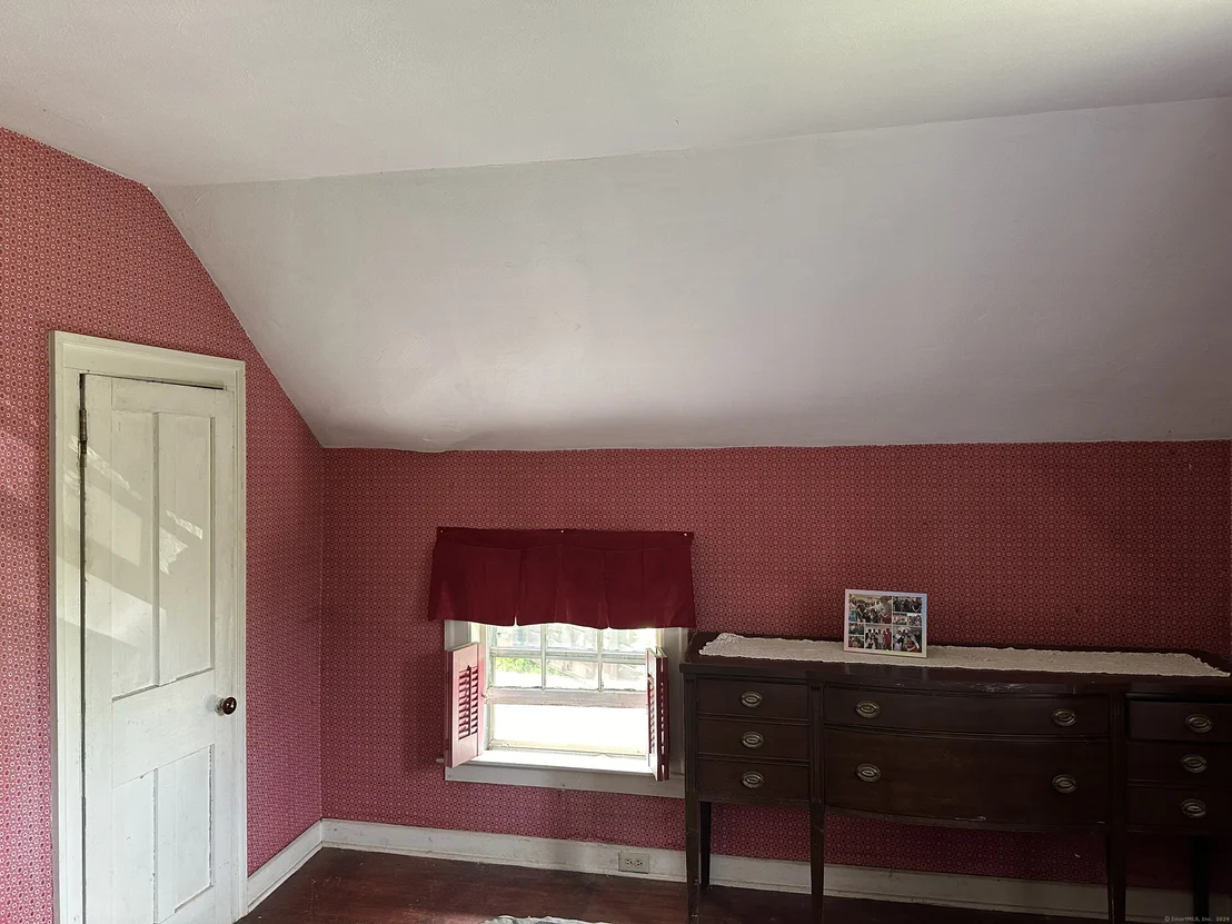 Photo of 77 Hebron Road