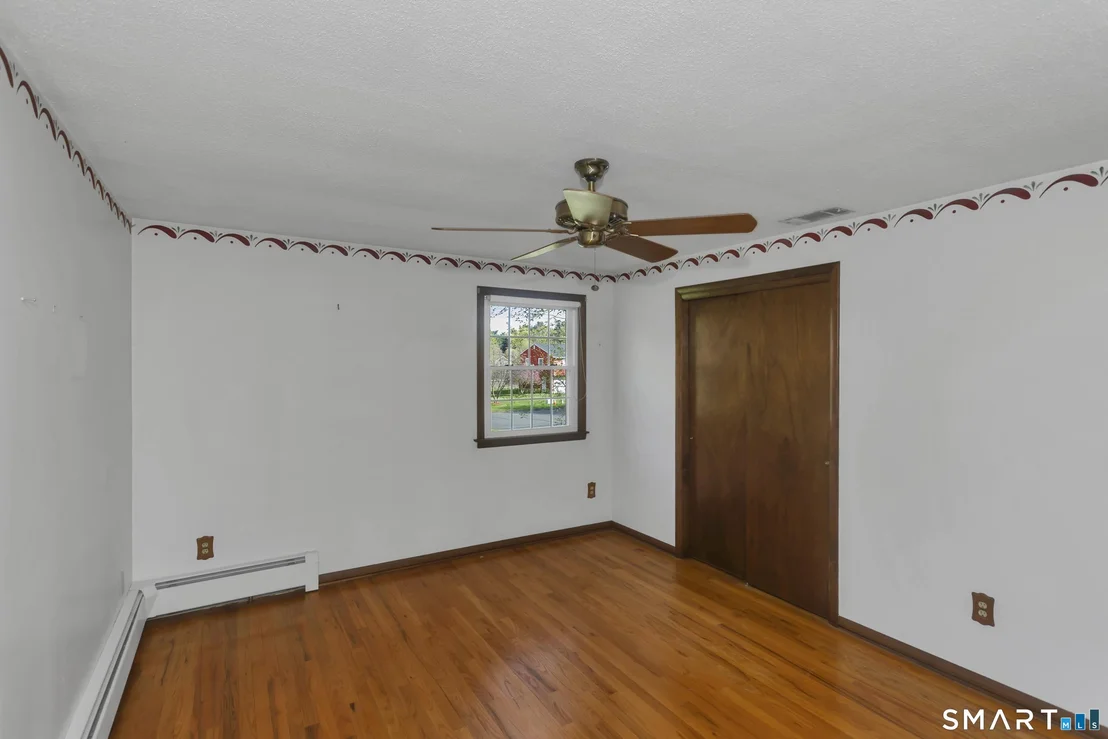 Photo of 4 Winthrop Road