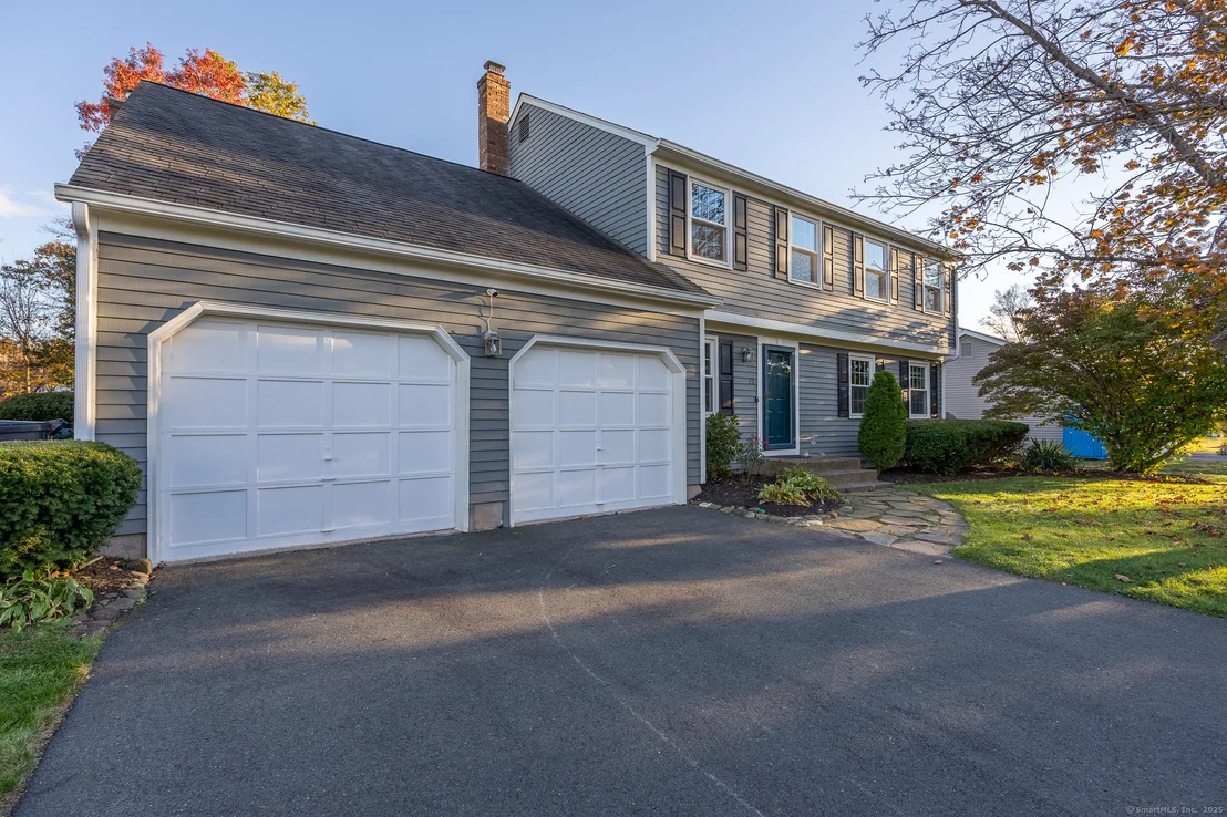 Photo of 28 Newbridge Circle