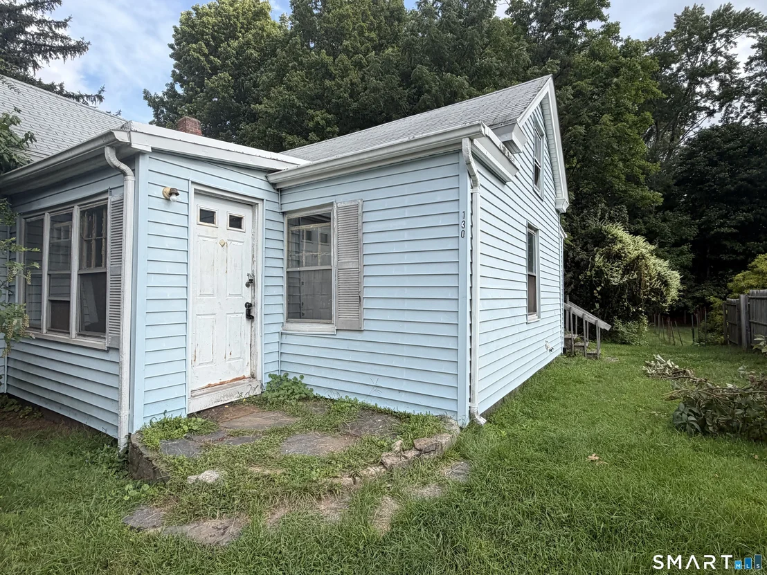 Photo of 130 Windermere Avenue