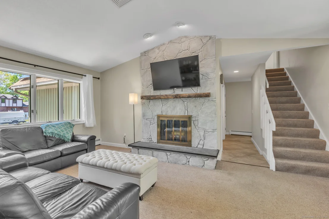 Photo of 96 Stonefield Trail
