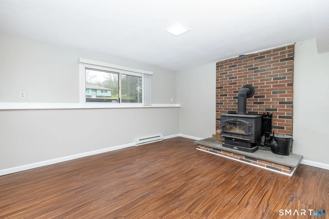 Photo of 35 Terrace Drive