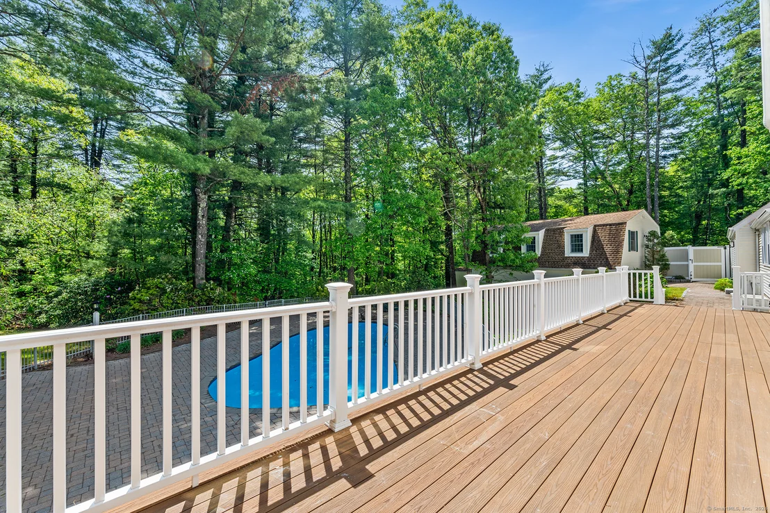 Photo of 16 Ariel Way