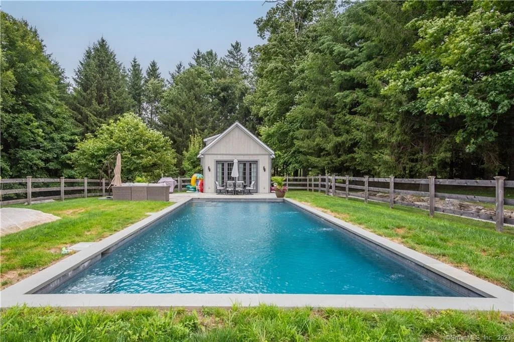 Photo of 39 Cemetery Hill Road