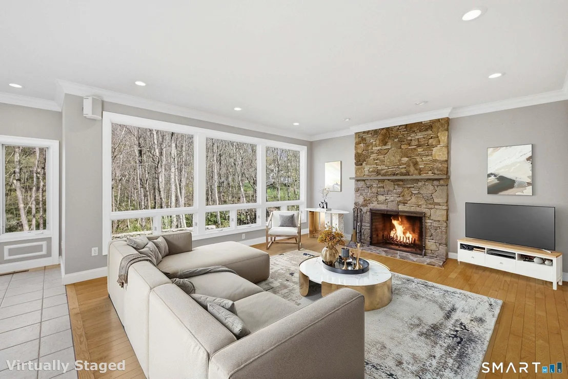 Photo of 14 Joshua Lane
