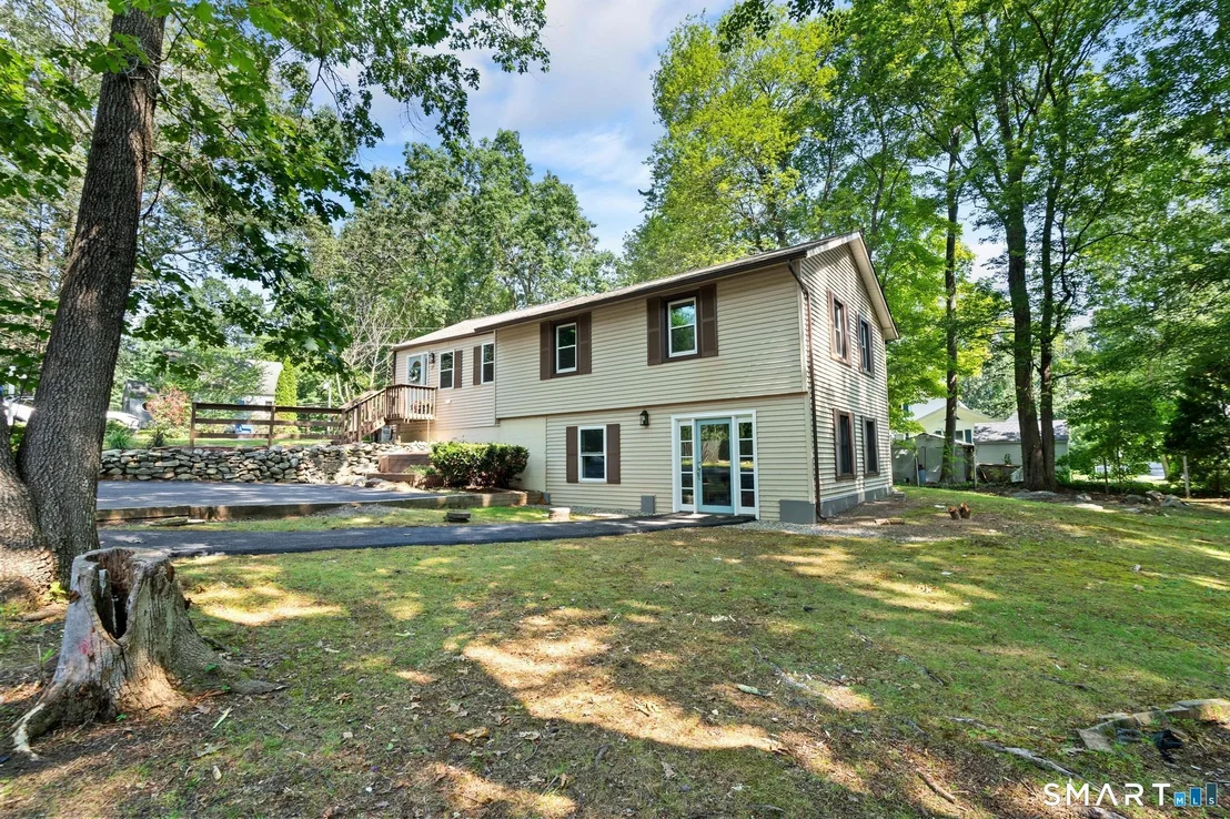 Photo of 17 Ireland Drive