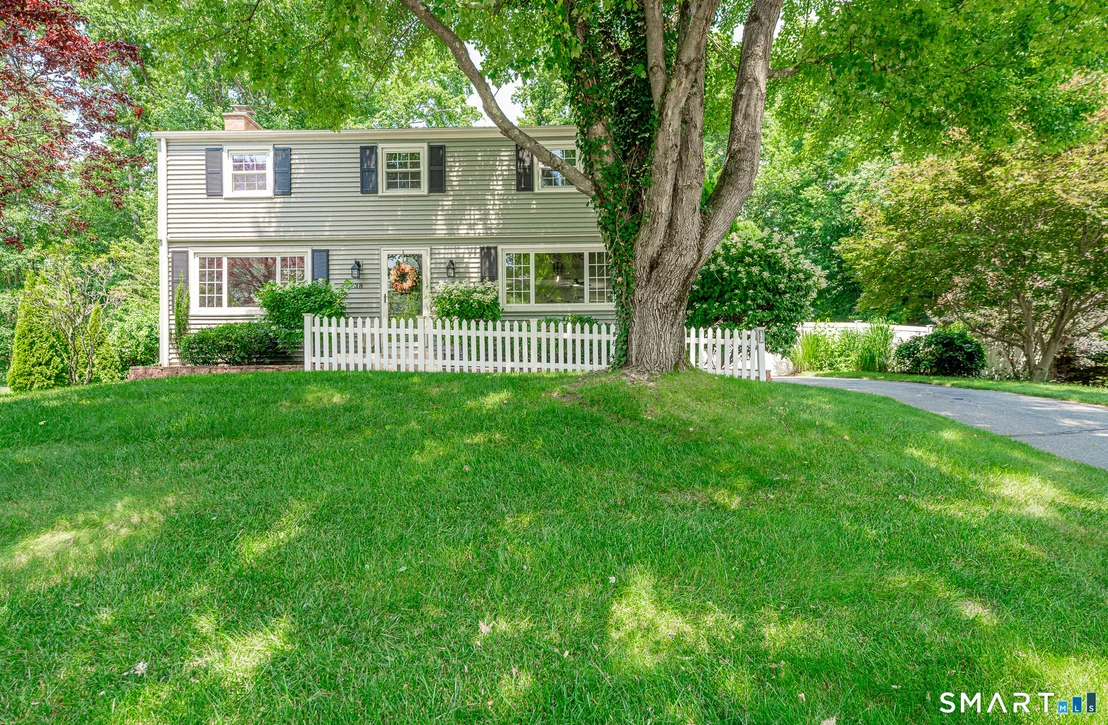 Photo of 38 Edgewood Drive