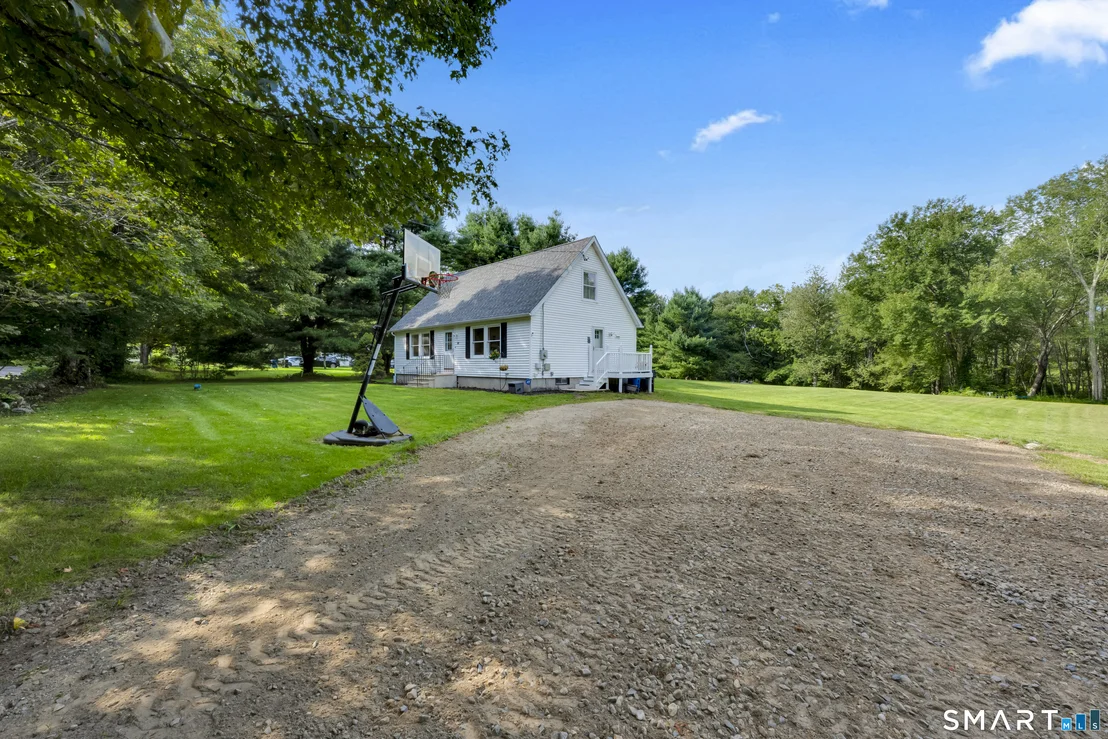 Photo of 254 Lynch Road