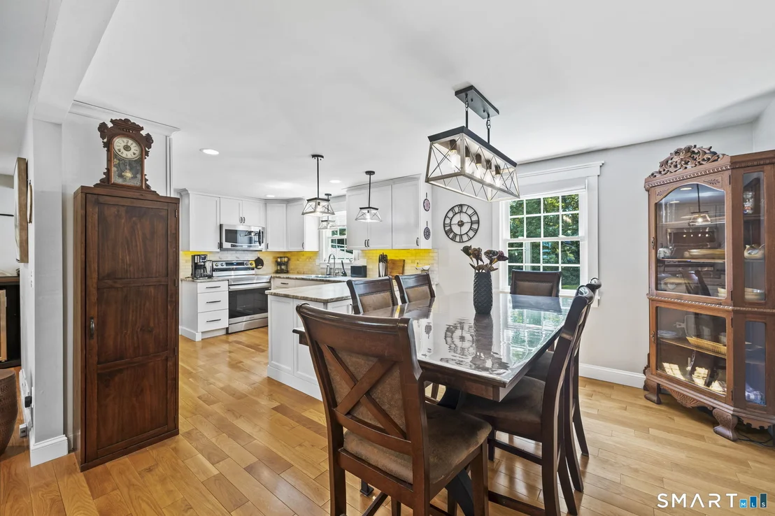 Photo of 18 Wapping Wood Road