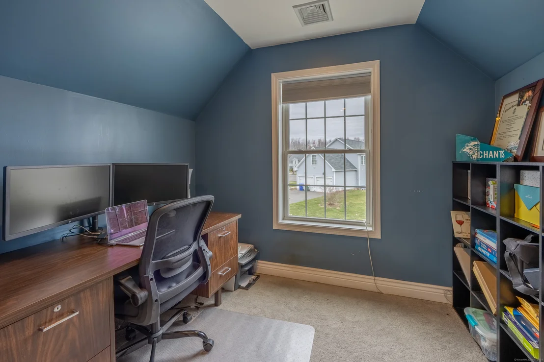 Photo of 178 Empress Drive