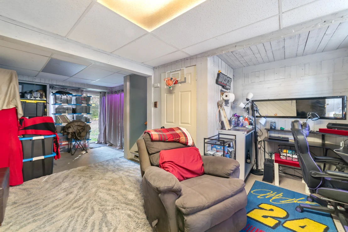 Photo of 25 Longmeadow Drive