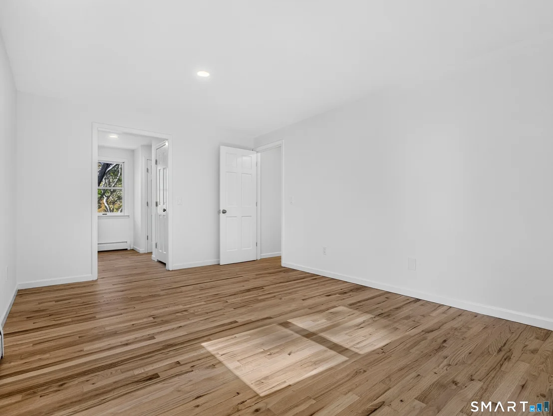 Photo of 7 Hickory Hill Drive