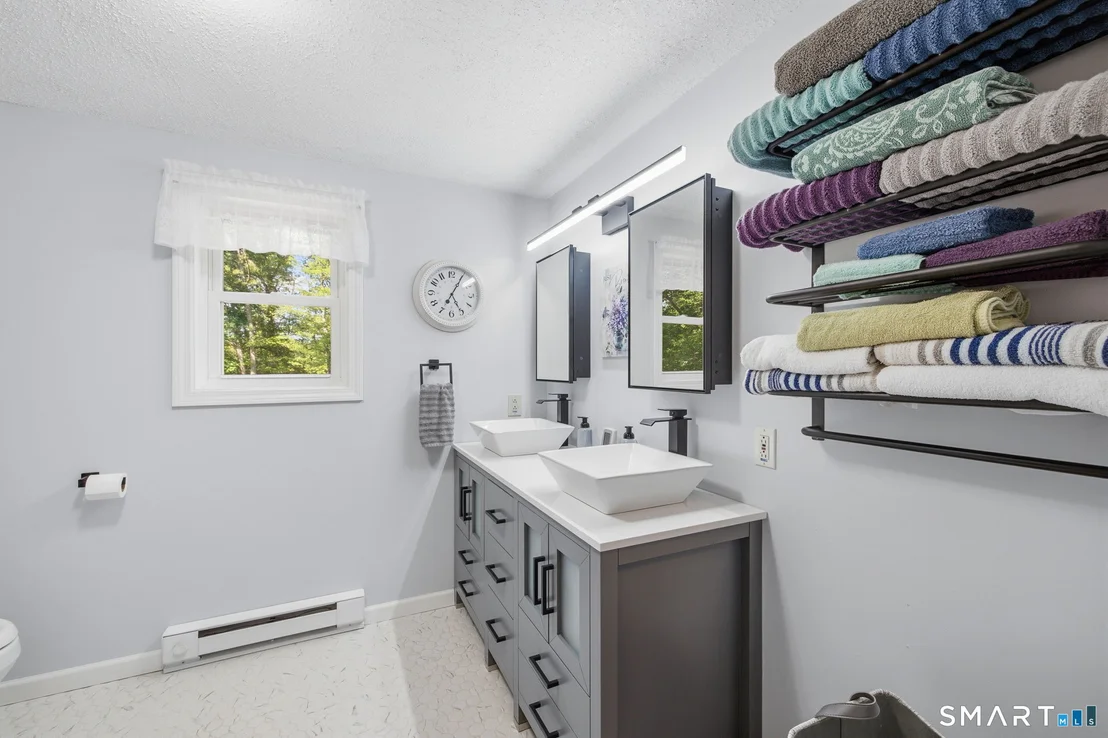 Photo of 141 Hop River Road