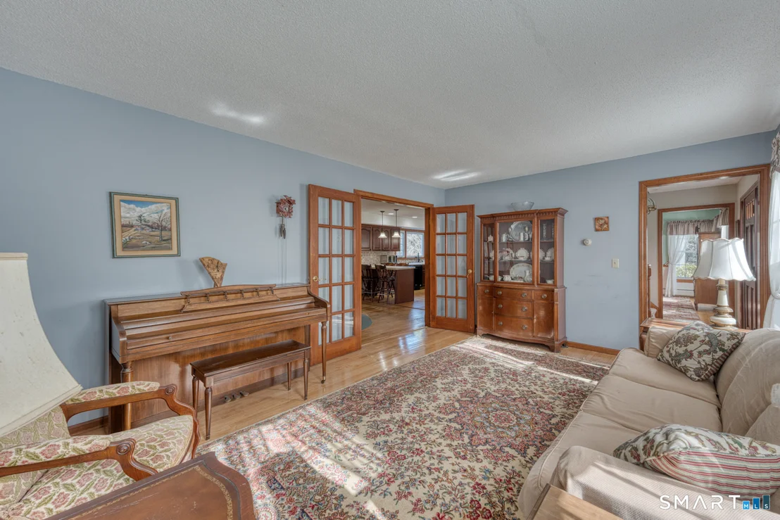 Photo of 1833 Mountain Road