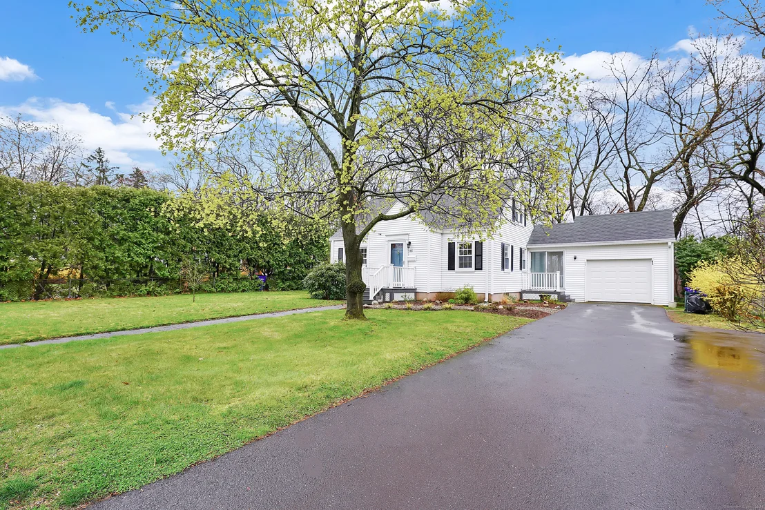 Photo of 65 Circle Drive