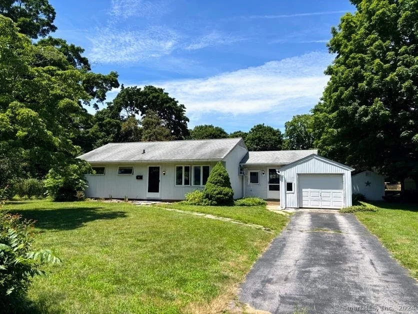 Photo of 8 Jones Lane