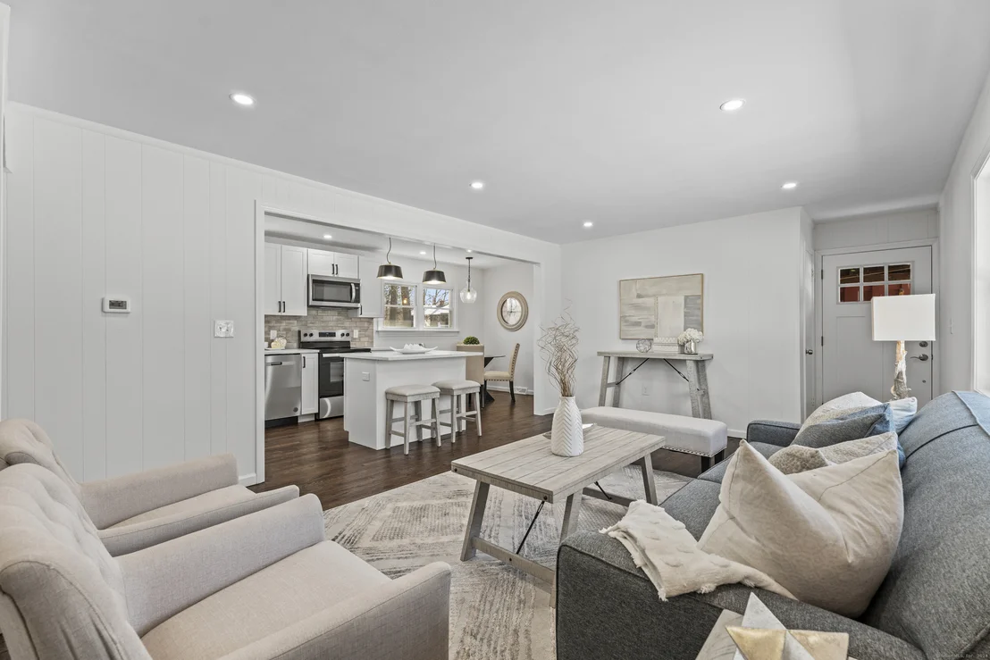 Photo of 10 Ridgetop Road