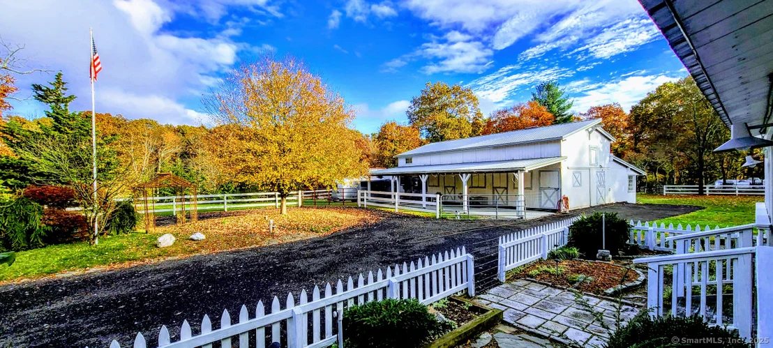 Photo of 58 Botsford Hill Road
