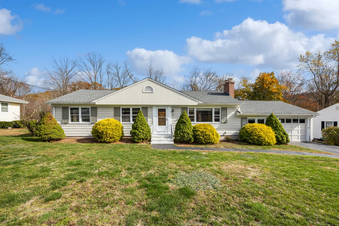 Photo of 40 Macarthur Drive