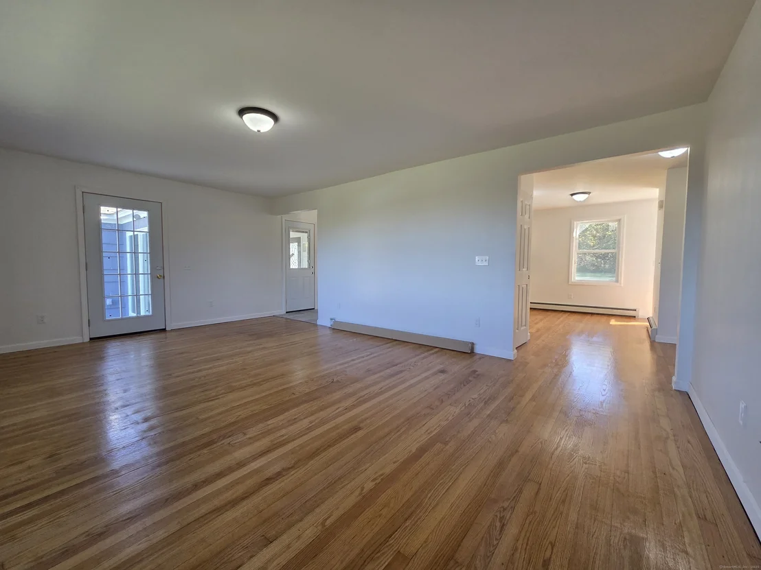 Photo of 395 Bailey Hill Road