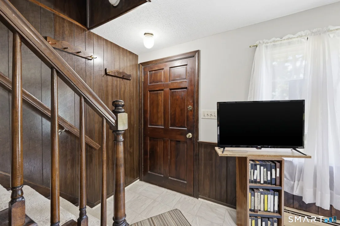 Photo of 142 Jackson Drive