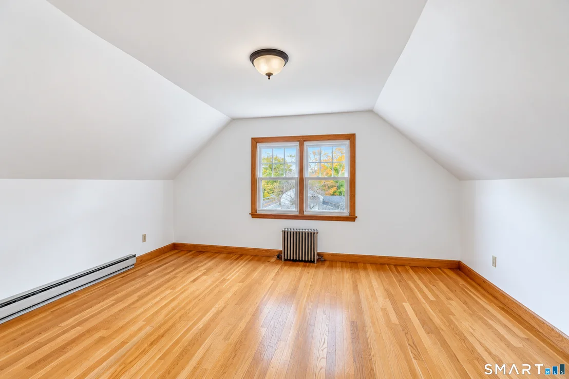 Photo of 282 Boston Post Road