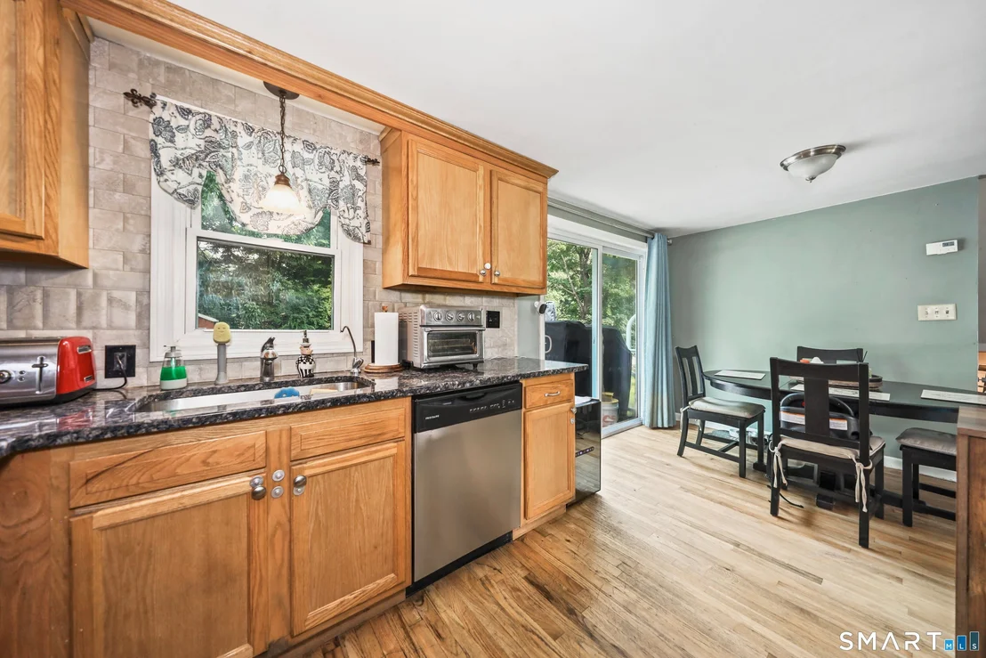 Photo of 98 Edgewood Avenue