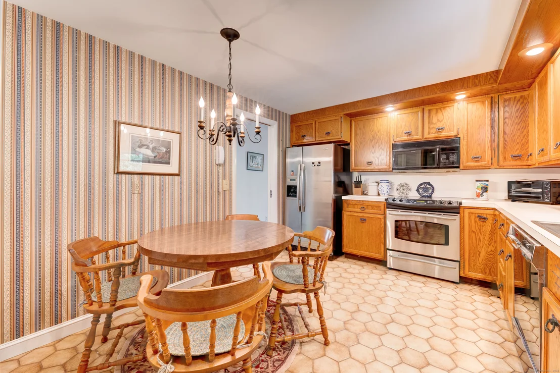Photo of 244 Pineridge Road