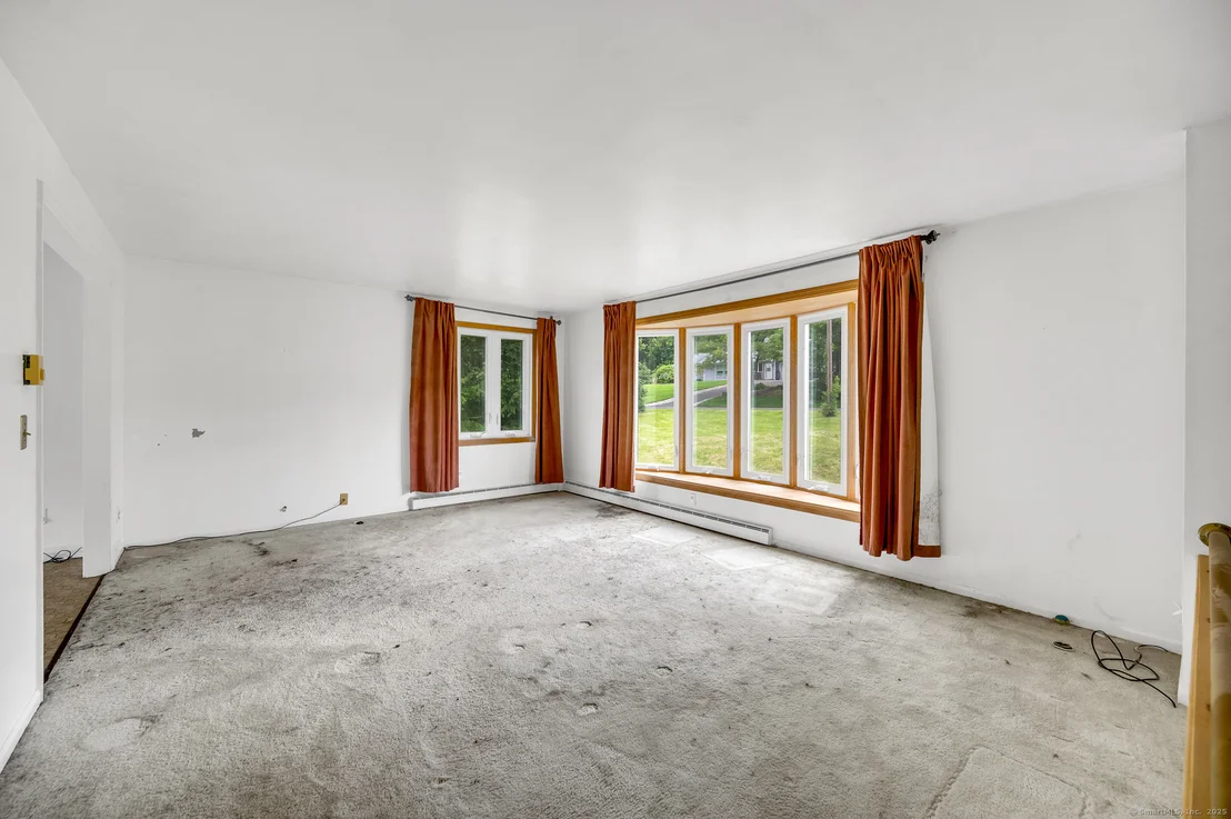 Photo of 18 Hillcrest Drive