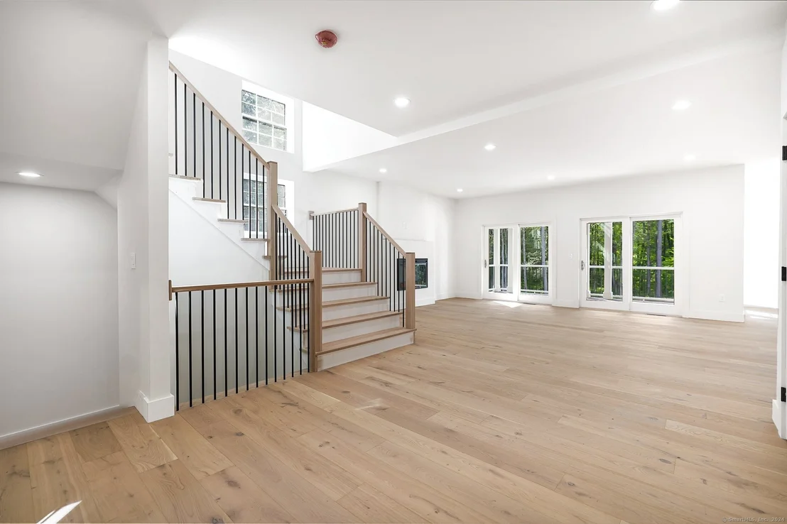 Photo of 24 Stratton Farms Road