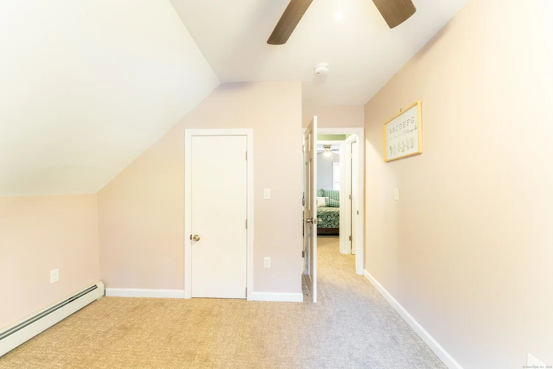 Photo of 280 River Road