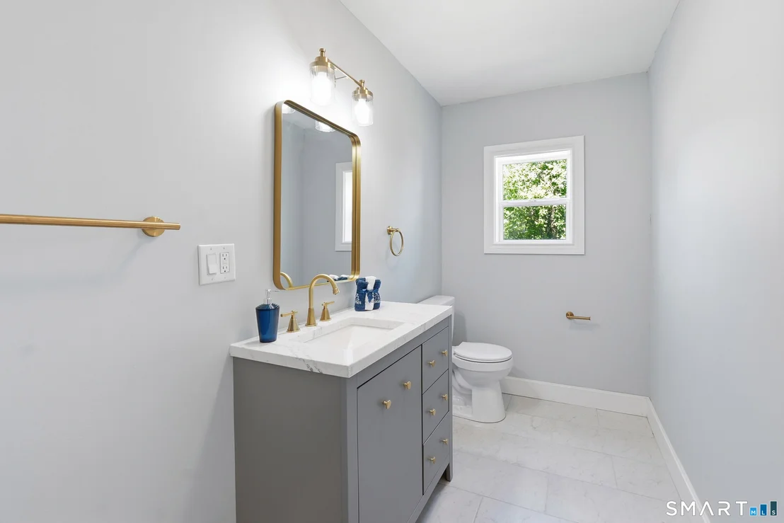 Photo of 369 Thompson Road