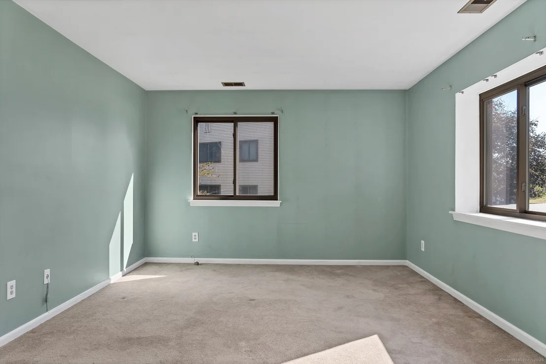 Photo of Unit APT7B at 91 Riverview Road