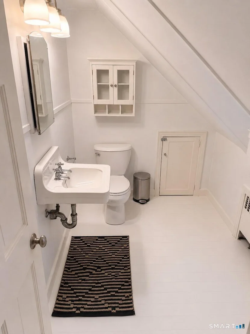 Photo of 111 Beverly Road